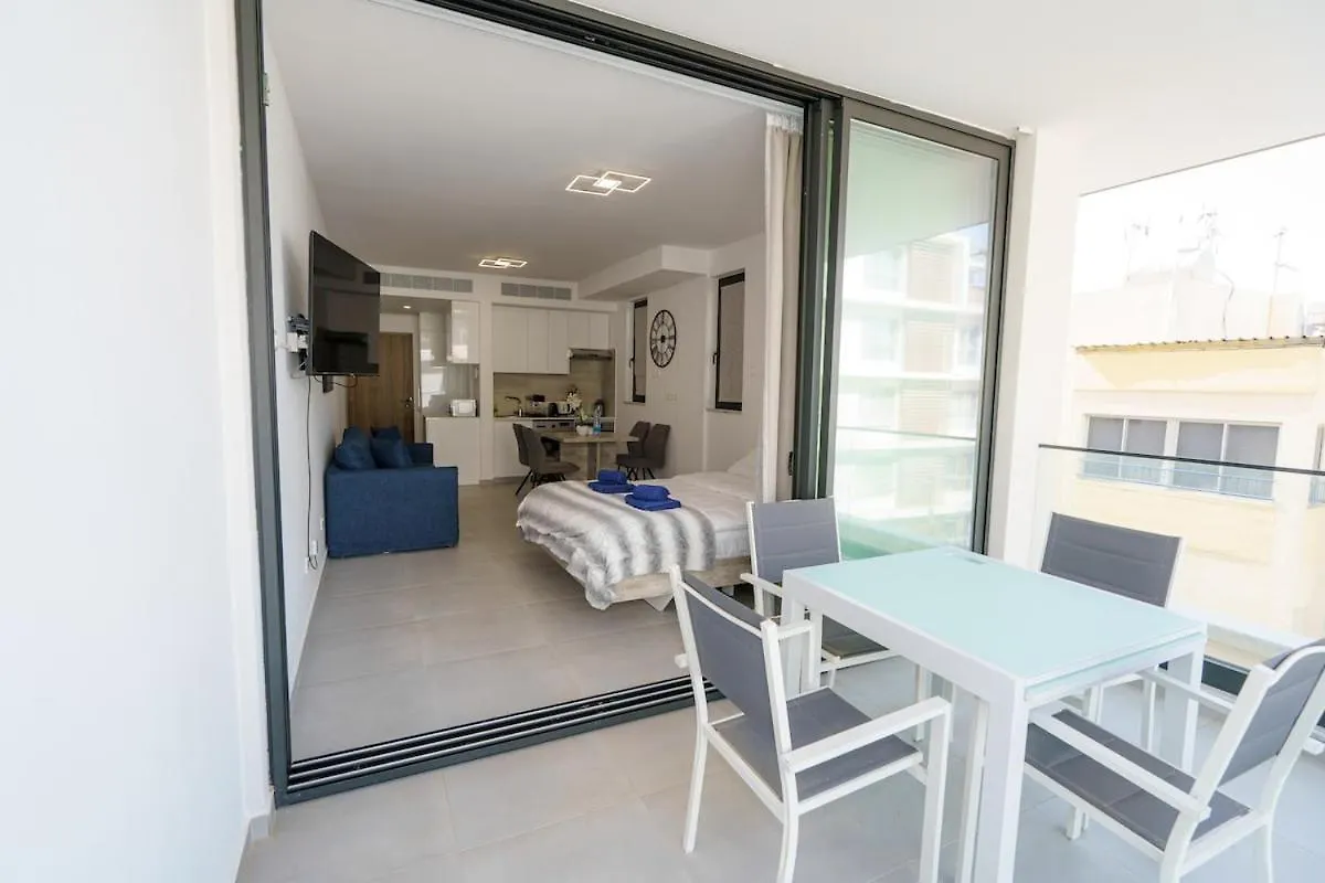 Hubstay - Suite 49 In Mackenzy Larnaca 0*,  Cypr