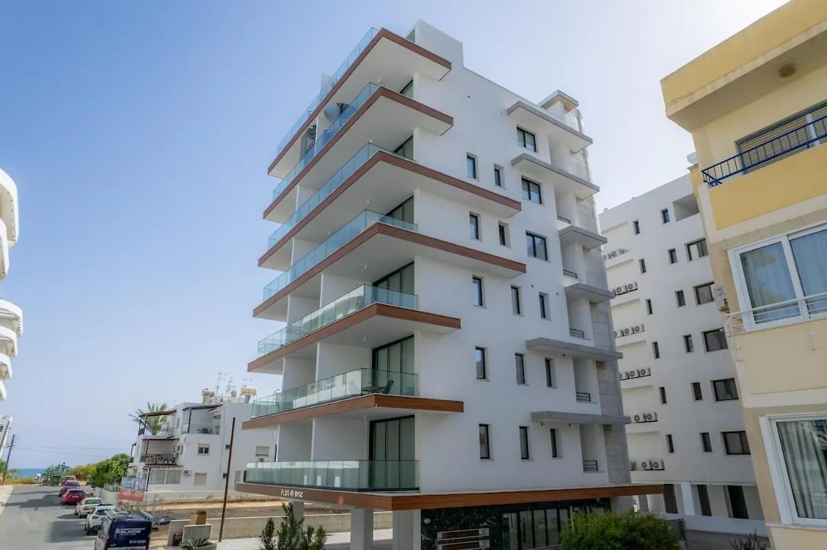 Hubstay - Suite 49 In Mackenzy Larnaca 0*,
